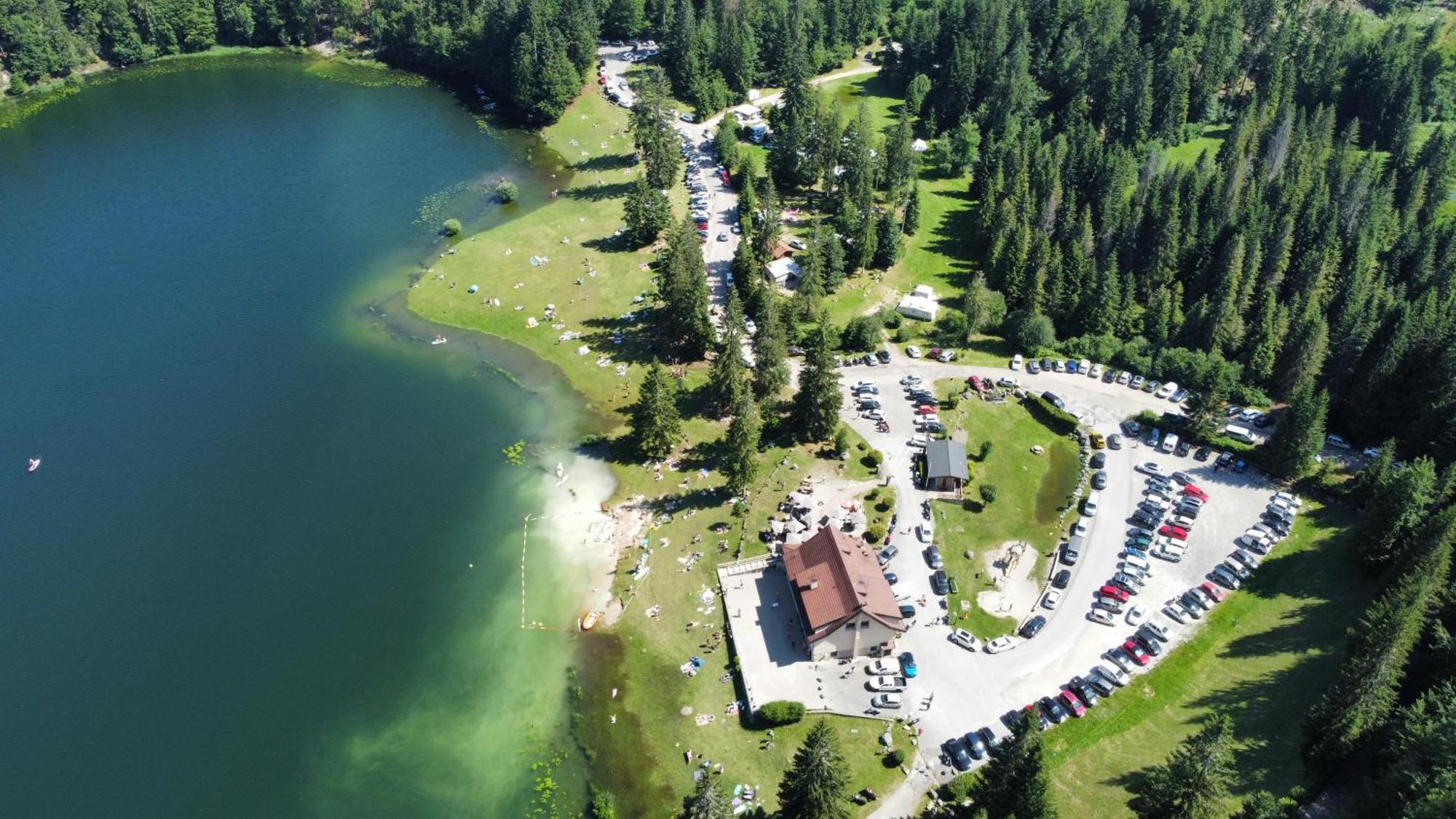 Lumineux, Centre-Ville D'Oyonnax, A 2 Pas Des Lacs Екстериор снимка